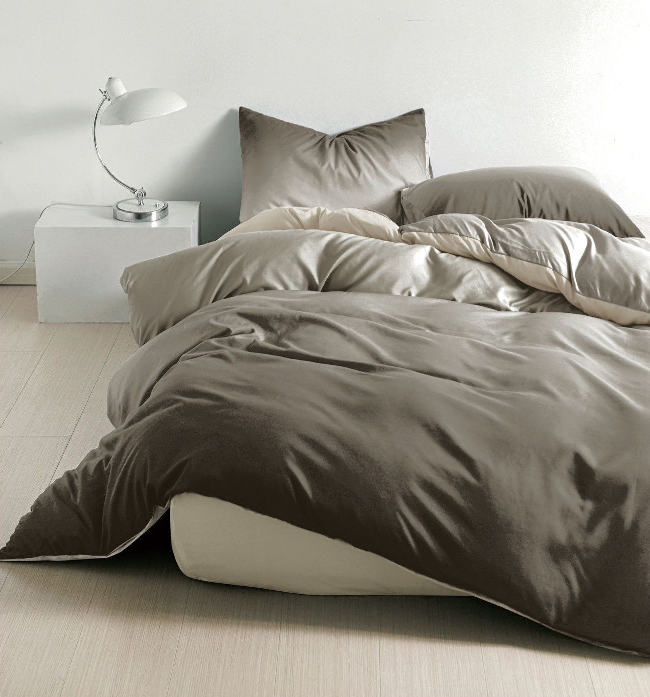 Lenjerie pat fara elastic 4 piese Carolina FX026