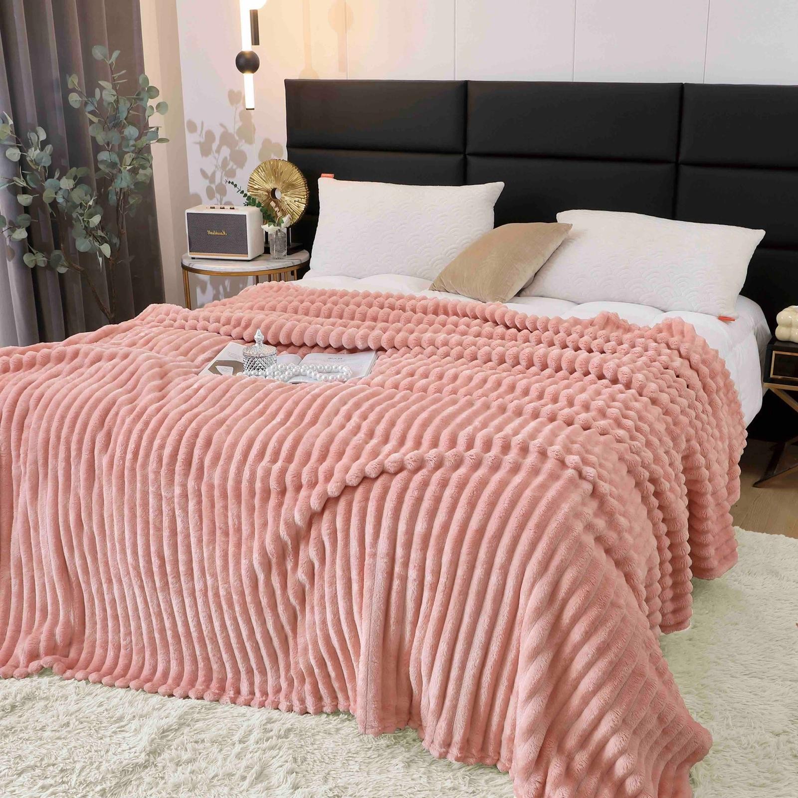 Patura plusata premium Carla PR003