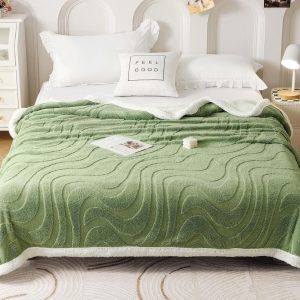 Patura pufoasa Nani Wave PP011